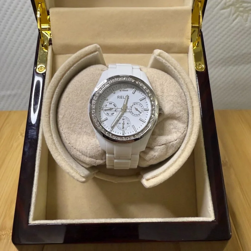 Relic by Fossil White Plastic + Metal Chronograph Watch w Crystals ZR15551, 38mm - Picture 1 of 5